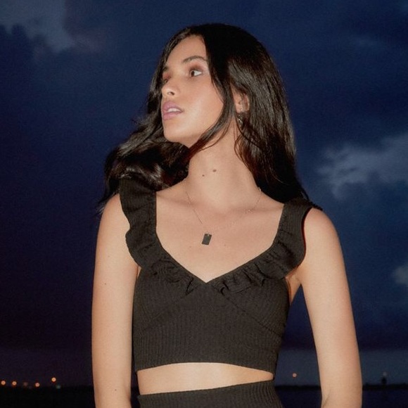 Urban Outfitters Tops - NWOT UO Ribbed Ruffle Cropped Tank